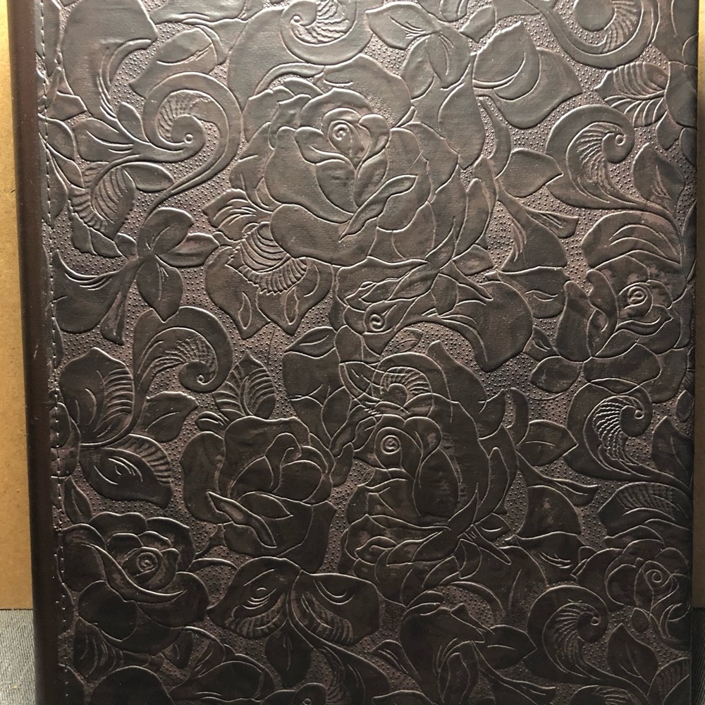 Elegant Brown Floral Leatherette Photo Album 8X10 60 Pages Acid Free